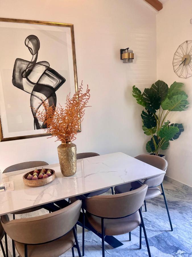 Luxury Penthouse Avalon Apartment ซัฟทัท ภายนอก รูปภาพ