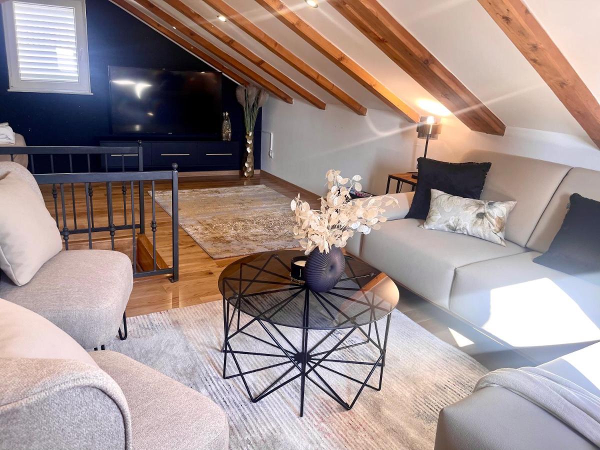 Luxury Penthouse Avalon Apartment ซัฟทัท ภายนอก รูปภาพ