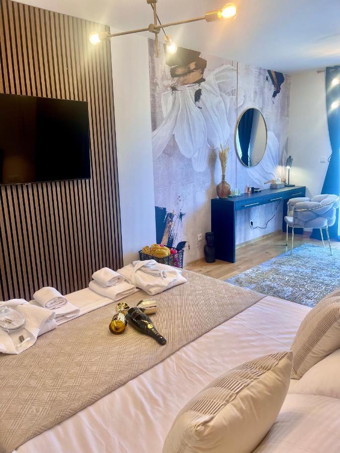 Luxury Penthouse Avalon Apartment ซัฟทัท ภายนอก รูปภาพ