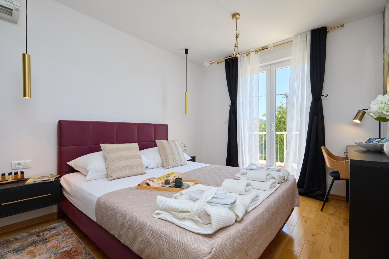 Luxury Penthouse Avalon Apartment ซัฟทัท ภายนอก รูปภาพ