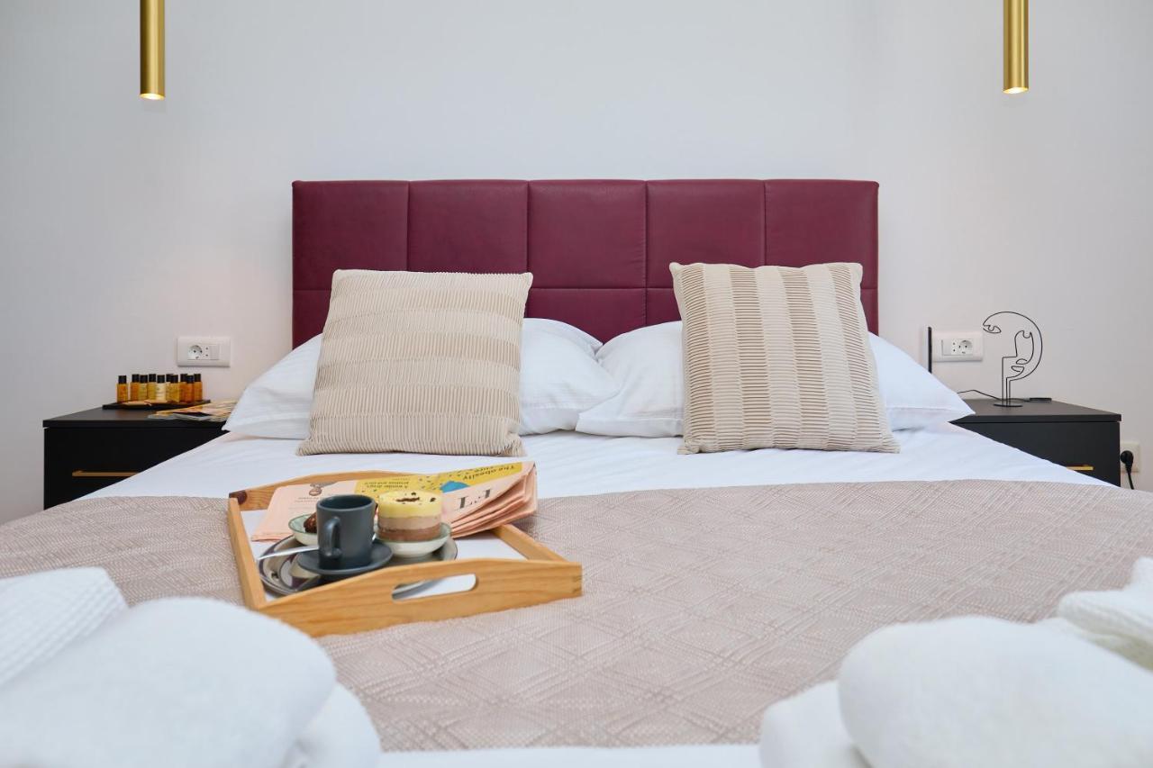 Luxury Penthouse Avalon Apartment ซัฟทัท ภายนอก รูปภาพ